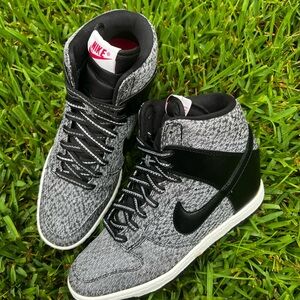 CLEAN Nike Dunk Sky High size 8.5 Womens Wedge Heel Hidden shoes